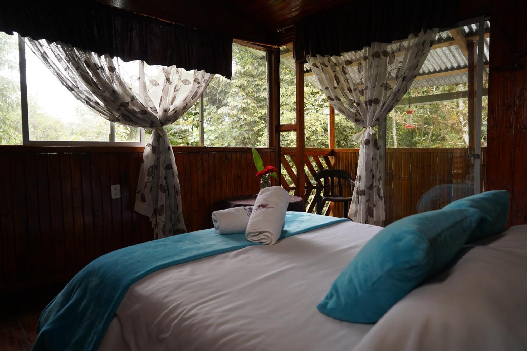 Mindo Glambird Glamping & Lodge Dış mekan fotoğraf